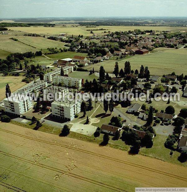 Photo aérienne de Asnires-ls-Dijon