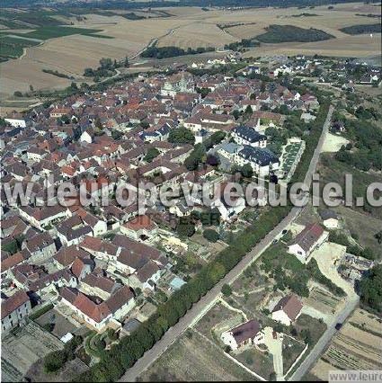 Photo aérienne de Coulanges-la-Vineuse