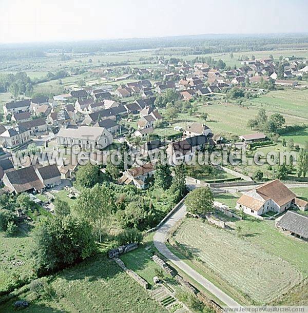 Photo aérienne de Vielverge