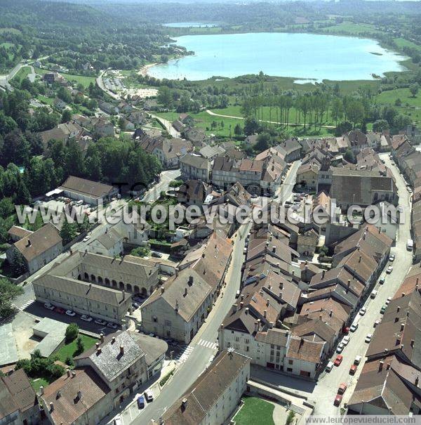 Photo aérienne de Clairvaux-les-Lacs