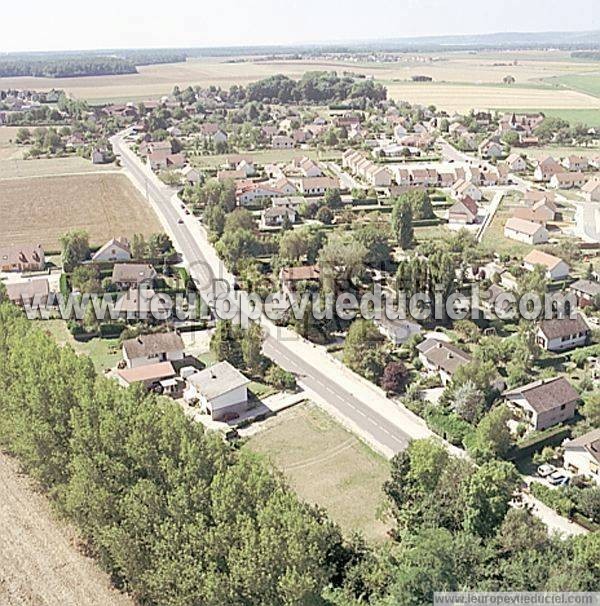 Photo aérienne de Noiron-sous-Gevrey