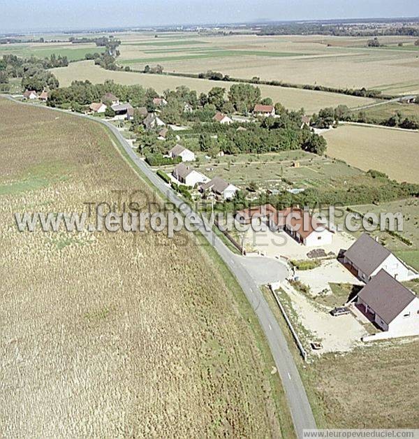 Photo aérienne de Tart-l'Abbaye