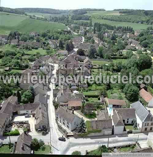 Photo aérienne de La Celle-Saint-Cyr