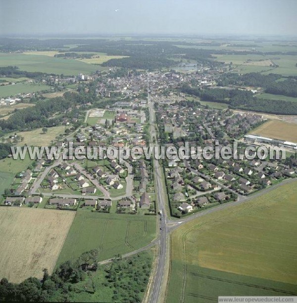 Photo aérienne de Damville