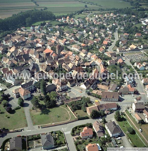 Photo aérienne de Herrlisheim-prs-Colmar