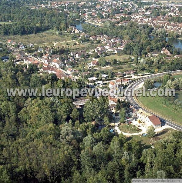 Photo aérienne de Escolives-Sainte-Camille