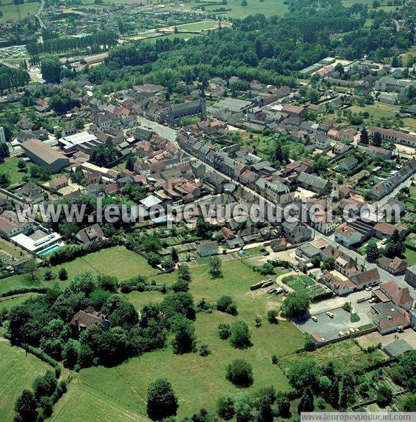 Photo aérienne de Dompierre-sur-Besbre