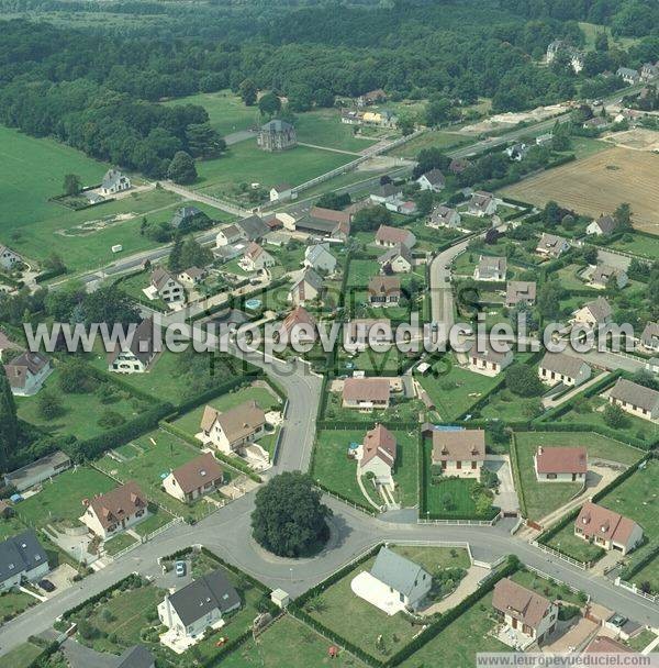 Photo aérienne de Les Authieux-sur-le-Port-Saint-Ouen