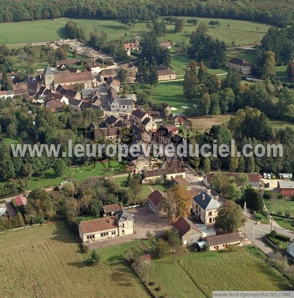 Photo aérienne de Tannerre-en-Puisaye