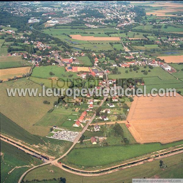Photo aérienne de Boussires-sur-Sambre