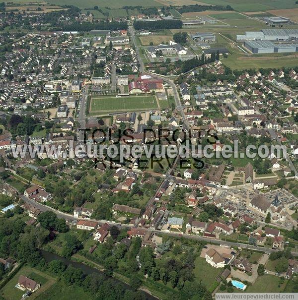 Photo aérienne de Le Vaudreuil