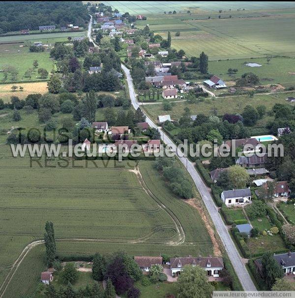 Photo aérienne de Les Baux-de-Breteuil