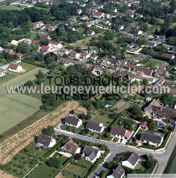 Photo aérienne de Courtois-sur-Yonne