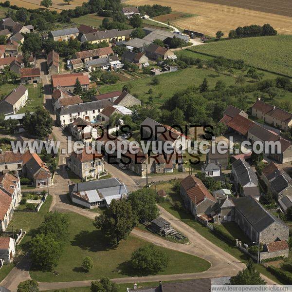 Photo aérienne de Sougres-en-Puisaye