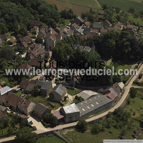 Photo aérienne de Tharoiseau