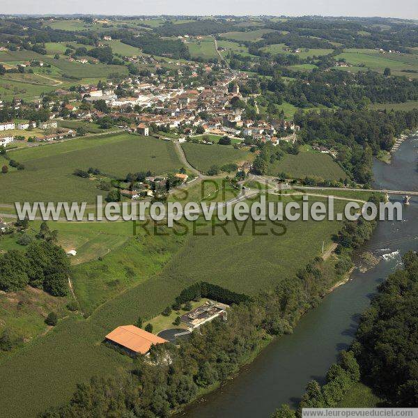 Photo aérienne de Sauveterre-de-Barn
