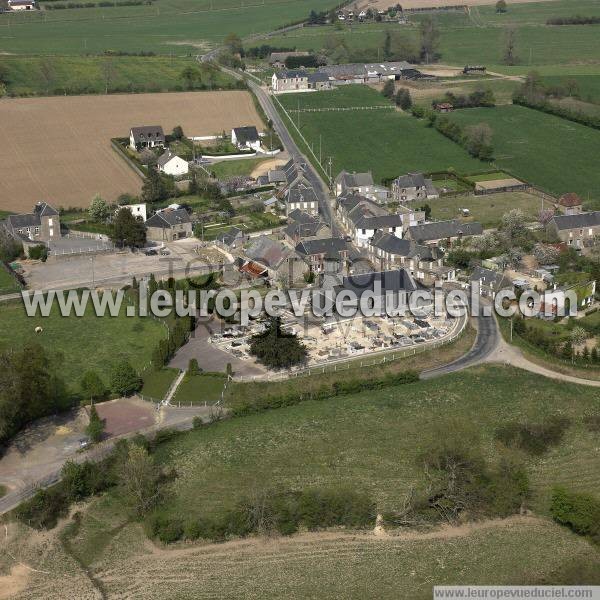 Photo aérienne de Montchauvet