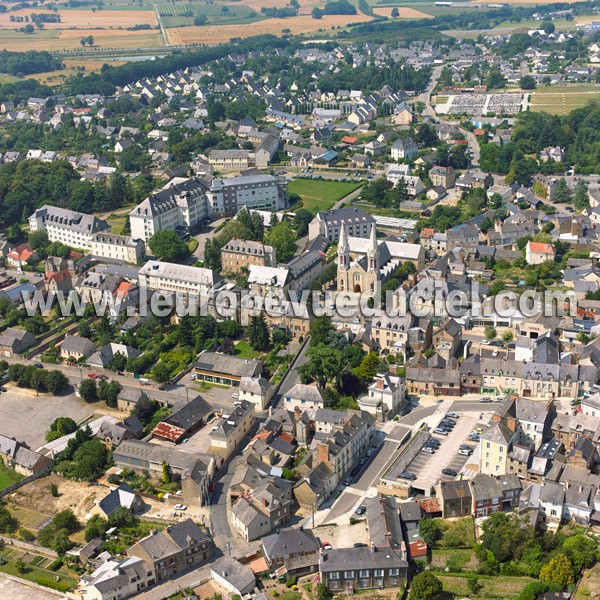 Photo aérienne de Bain-de-Bretagne