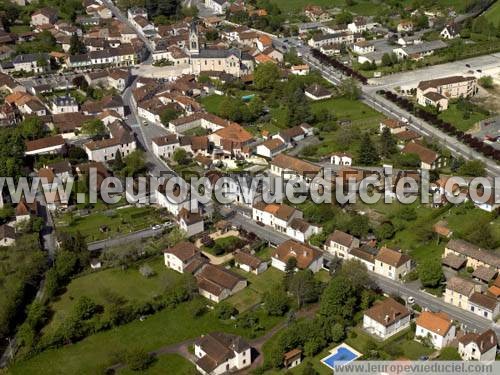 Photo aérienne de Tocane-Saint-Apre