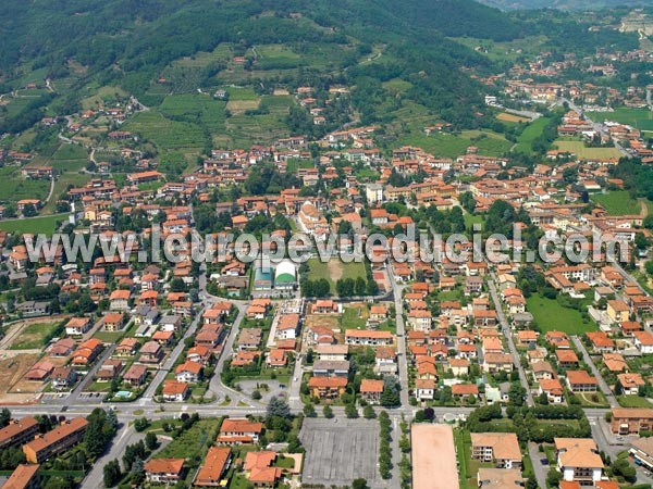 Photo aérienne de Castelli Calepio