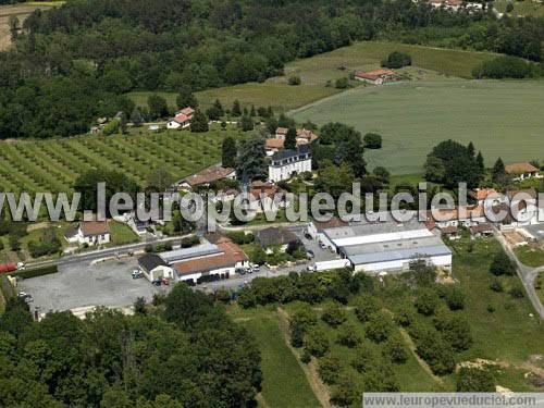 Photo aérienne de glise-Neuve-de-Vergt