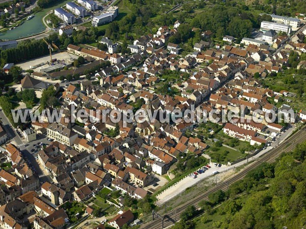 Photo aérienne de Plombires-ls-Dijon