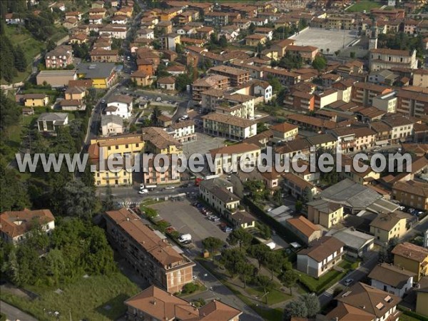Photo aérienne de Credaro