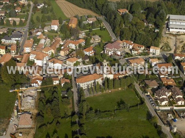 Photo aérienne de Beregazzo con Figliaro