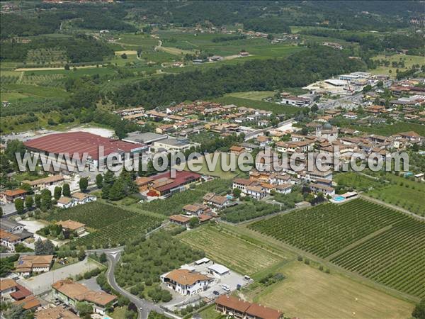 Photo aérienne de Puegnago sul Garda