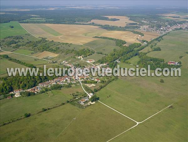 Photo aérienne de Neuville-ls-Vaucouleurs