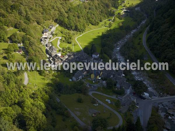 Photo aérienne de Lavizzara