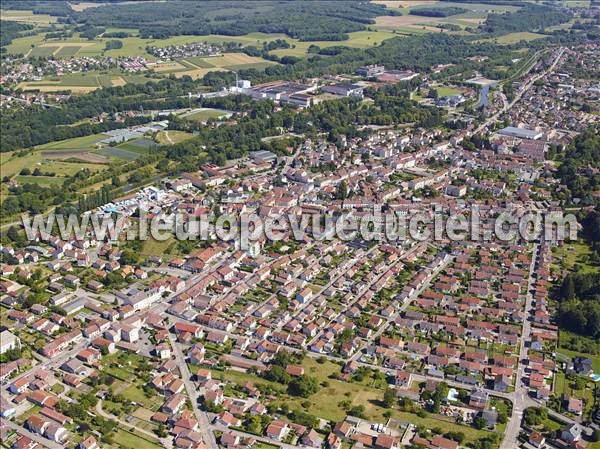 Photo aérienne de Thaon-les-Vosges
