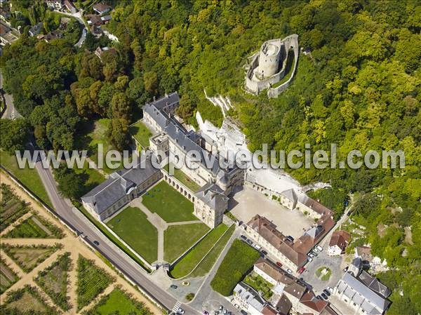 Photo aérienne de La Roche-Guyon