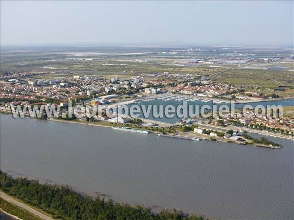 Photo aérienne de Port-Saint-Louis-du-Rhne