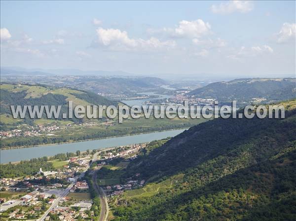 Photo aérienne de Serves-sur-Rhne