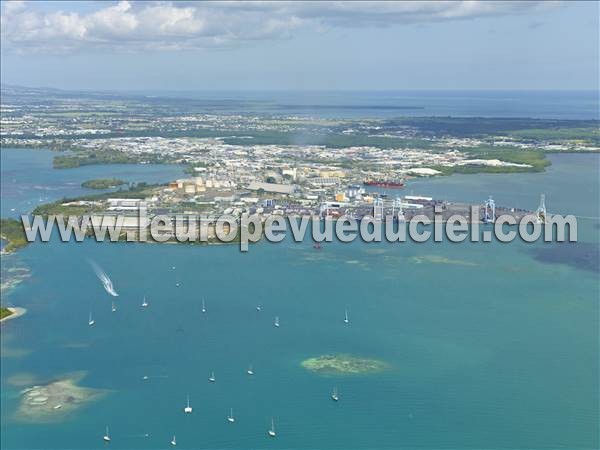 Photo aérienne de Baie-Mahault