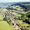 Photos aériennes de Grosbois-en-Montagne (21540) | Côte-d'Or, Bourgogne, France - Photo réf. 702721 - Paysage de verdure entre lac et colline.