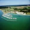 Photos aériennes de "ports" - Photo réf. 7433 - La base de loisirs nautiques du lac de Madine est entoure d'une trs belle fort de 250 ha.