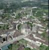 Photos aériennes de "centre" - Photo réf. 11139 - Le centre du village et son glise du XIII.