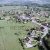 Photos aériennes de "centre" - Photo réf. 12889 - Au centre du village l'glise Saint-Martin reconstruite au 18me sicle.