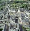 Photos aériennes de "centre" - Photo réf. 17253 - L'glise Sainte-Madeleine au centre de la commune et quelques belles constructions normandes en silex et colombage.
