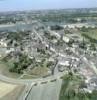 Photos aériennes de "Plan" - Photo réf. 17981 - Au premier plan, le quartier Saint-Maurille et la Loire en arrire-plan, avec le pont Dumnacus.