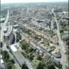 Photos aériennes de "immeuble" - Photo réf. 18149 - Le quartier des rues de Lattre de Tassigny-Libration-Monfort, avec  gauche de l'immeuble dit de  La Banane 