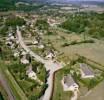 Photos aériennes de "ancien" - Photo réf. 20382 - L'ancien petit bourg agricole de Fain-ls-Montbard a fait place  un village dynamique o les projets foisonnent.