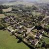 Photos aériennes de "ancien" - Photo réf. 20387 - L'ancien petit bourg agricole de Fain-ls-Montbard a fait place  un village dynamique o les projets foisonnent.