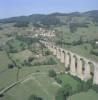 Photos aériennes de "la-haut" - Photo réf. 22602 - Le viaduc est long de 561 m, haut de 60 m et emjambe la valle de ses 18 arches. C'est l'un des plus longs de France,  l'architecture cintre caractristique, entirement rig en pierres sur trois ans (1892-1895).