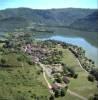 Photos aériennes de "Plan" - Photo réf. 30041 - En arrire plan : le Lac de Coiselet.
