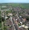Photos aériennes de "riviere" - Photo réf. 9298 - Situe dans une boucle de l'Armanon et adosse au confluent de la rivire avec l'Yonne, la commune de Cheny a d tirer profit de cette situation gographique privilgie.
