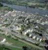 Photos aériennes de "seine" - Photo réf. 32348 - Niche dans le vallon, sur le mandre de la Seine, avec l'glise Saint-Denis.