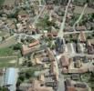 Photos aériennes de "église" - Photo réf. 38107 - L'glise Saint-Maurice au centre de la commune.
